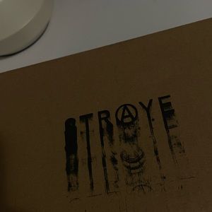 Straye is a really nice sneakers brand, skating shoes